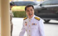 泰国改组后内阁成员宣誓就职