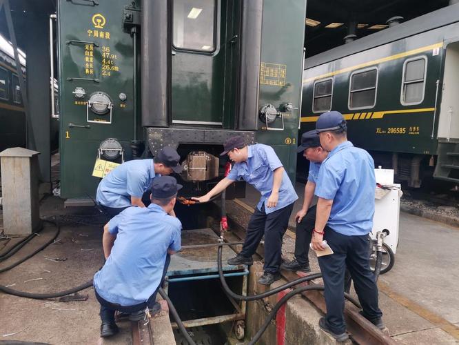 【澜湄印象】中越国际联运旅客列车恢复开行乘客:带来很大便利 第1张 【澜湄印象】中越国际联运旅客列车恢复开行乘客:带来很大便利 第1张